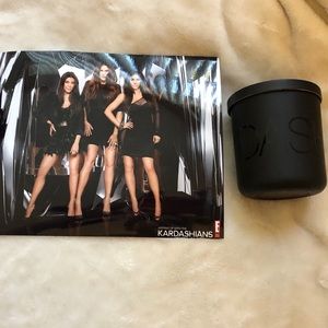 DASH Sweet Jasmine Scented Candle